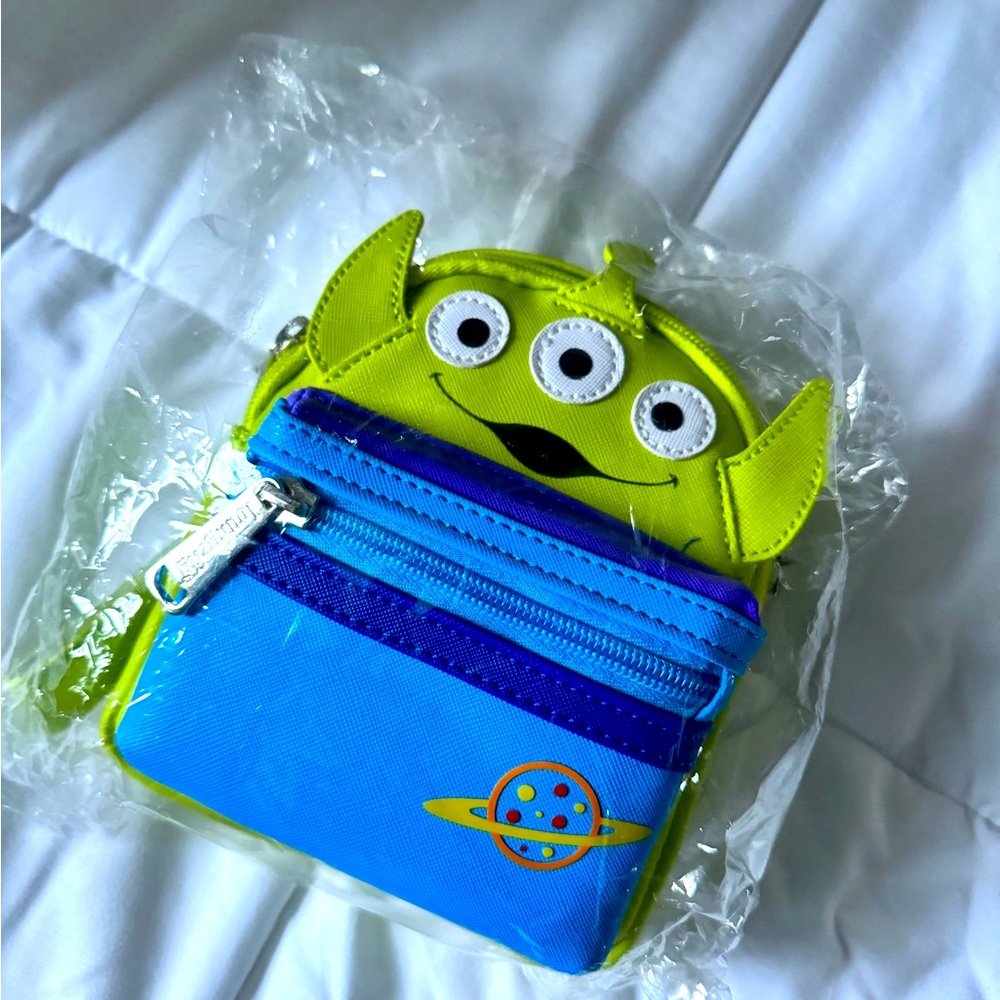 NWT Alien Toy Story Loungefly wristlet